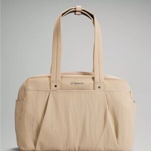 lululemon athletica Cream Travel Bag